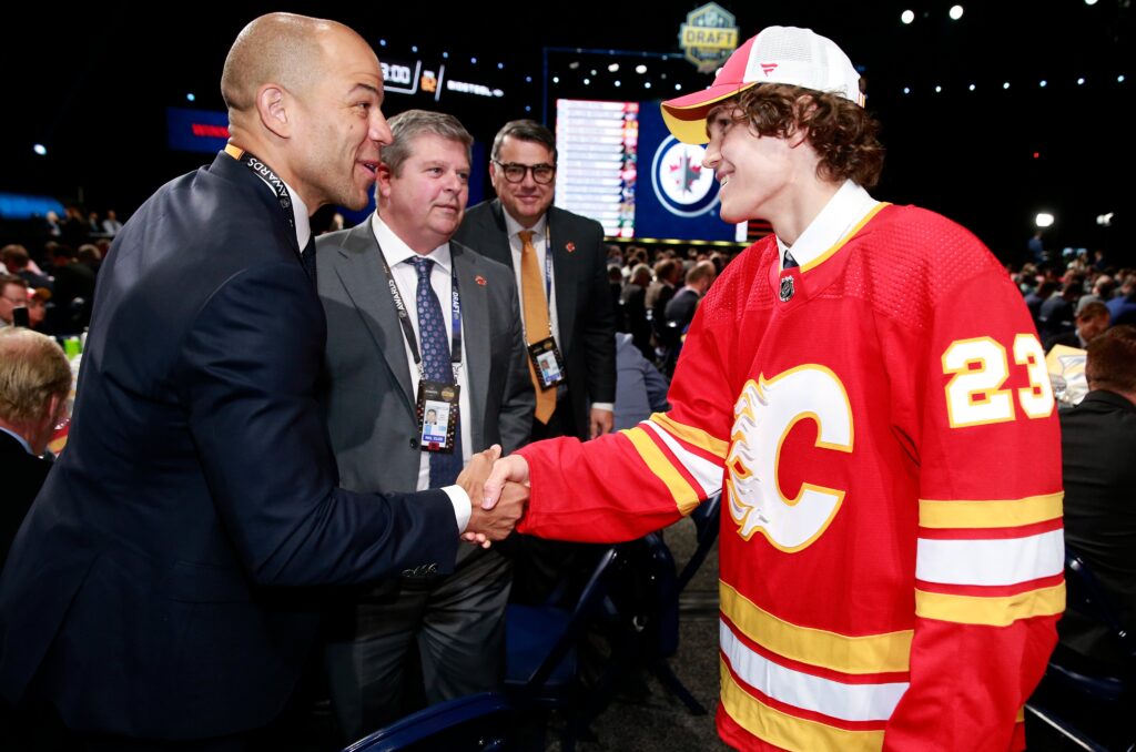 Calgary Flames draft pick Aydar Suniev on sharing the day with a few of his  @penticton.vees teammates.